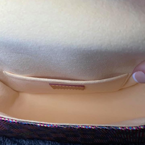 Sold!!!! Louis Vuitton Tamborin - Picture 3 of 9